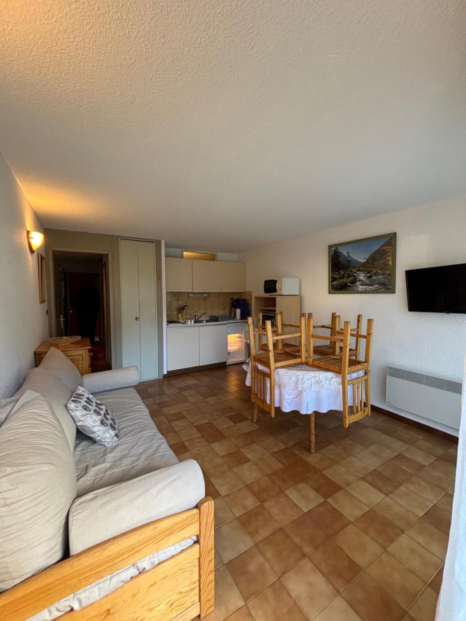 HOUNTANET appart 5 personnes vue montagne avec jardin Saint-Lary-Soulan Extérieur photo
